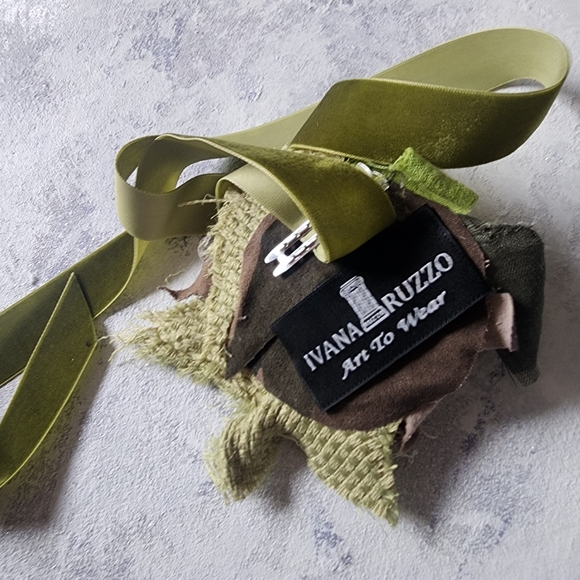 Designer Concept Accessories Upcycled Avangard Tie Vintage Rose Magnolia Peony - Picture 8 of 13